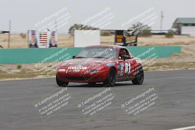 media/Jun-01-2025-CalClub SCCA (Sun) [[eae223c5dd]]/Group 5/Race (Front Straight)/